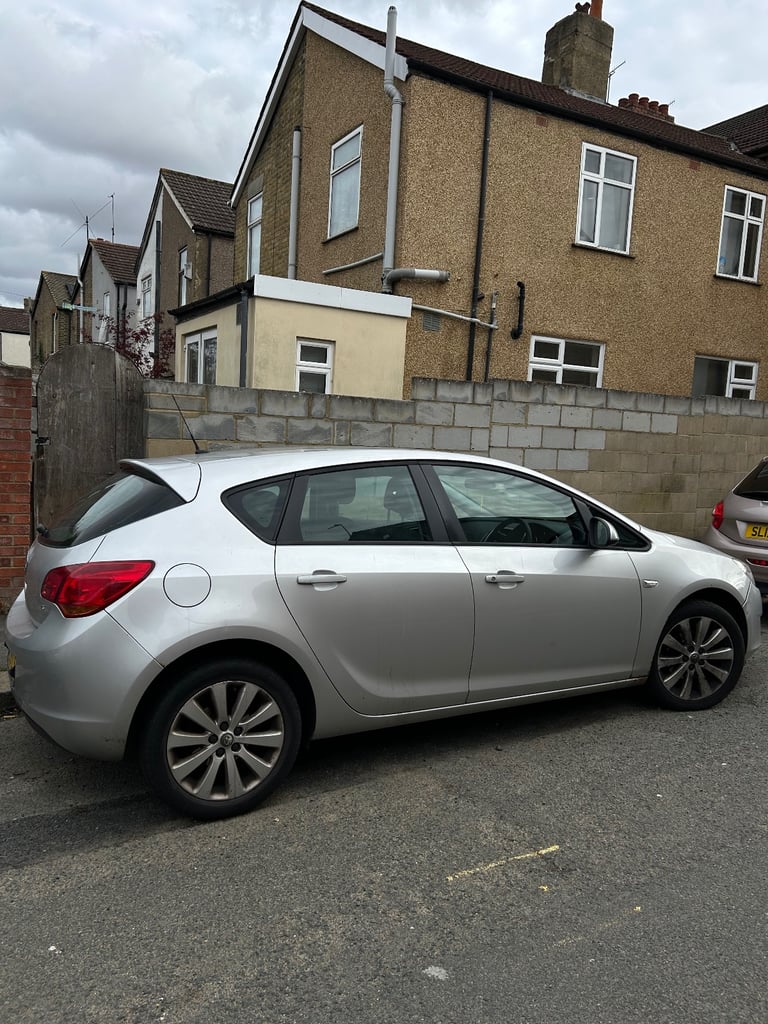 Vauxhall, ASTRA, Hatchback, 2009, Manual, 1598 (cc), 5 doors