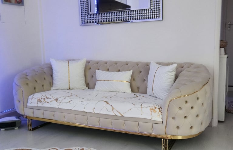 Chesterfield Madrid Sofa Turkish Fabric Luxury And Table with 4 chairs