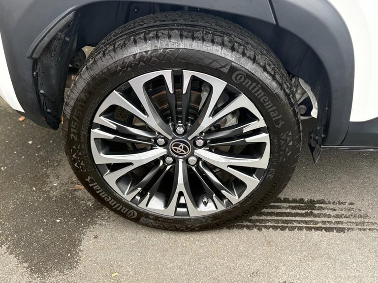 2022 Toyota Yaris Cross 1.5 VVT-h Excel SUV 5dr Petrol Hybrid E-CVT Euro 6 (s/s) (116 ps) Petrol/...