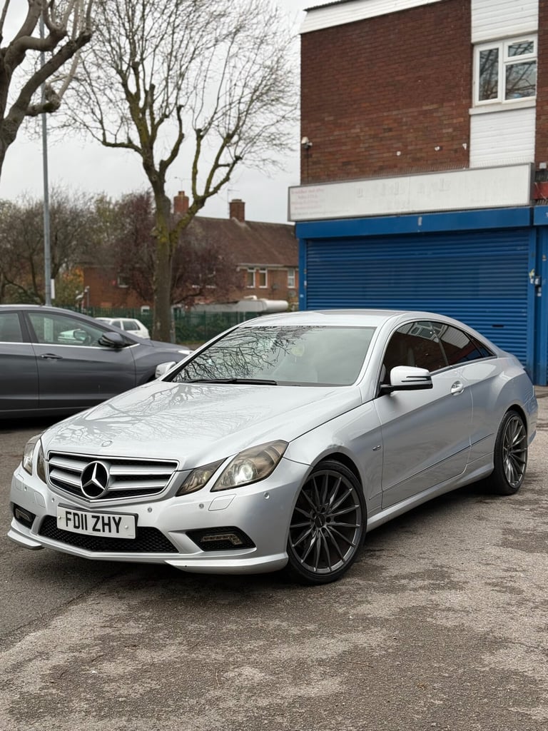image for 2011 Mercedes-Benz E Class E250 CDI BlueEFFICIENCY Sport 2dr Tip Auto COUPE Diesel Automatic