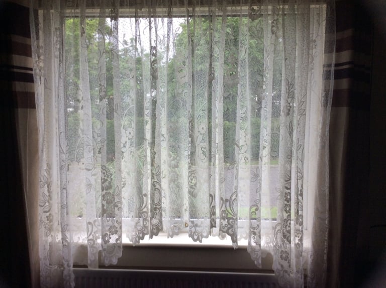 image for Lace curtain 