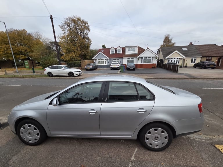 Volkswagen, JETTA, Saloon, 2006, 1595 (cc), 4 doors