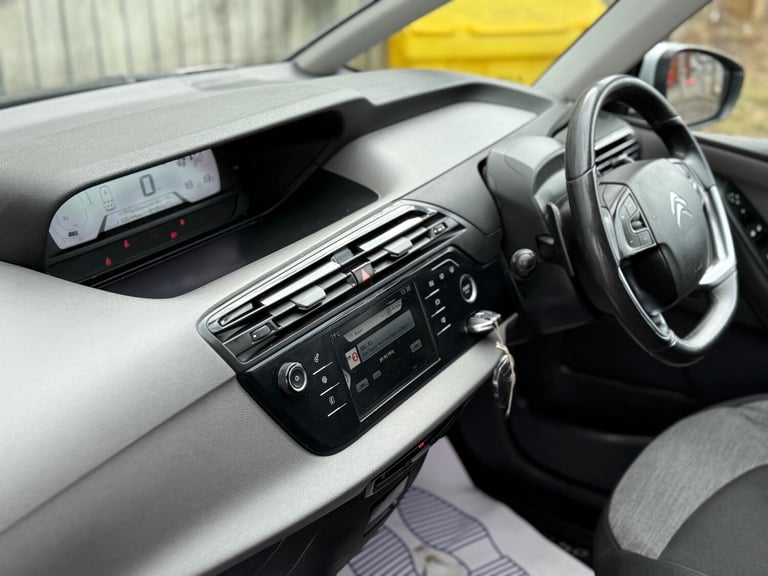  CITROEN GRAND C4 PICASSO 1.6 e-HDi Airdream Automatic 7 Seat £20 Tax