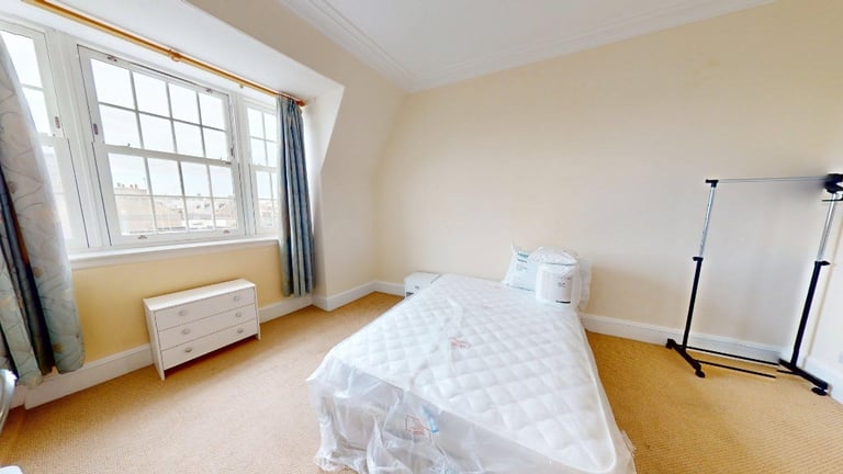 5 bedroom flat in Broad Street, Fraserburgh, Aberdeenshire, AB43 9AU