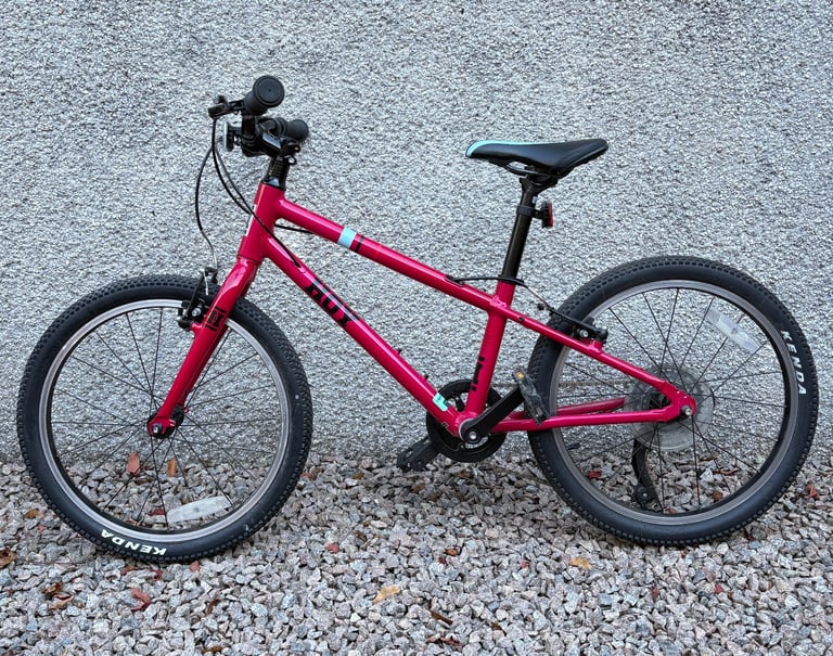 image for Hoy Bonaly 20" kids bike