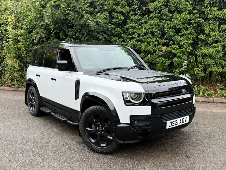 image for 2021 Land Rover Defender 2.0 SD4 SE SUV 5dr Diesel Auto 4WD Euro 6 (s/s) (240 ps) ESTATE Diesel A...