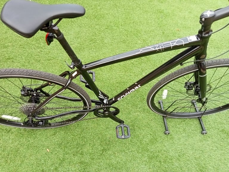 Schwinn Interlink Aluminium Hybrid Bike.