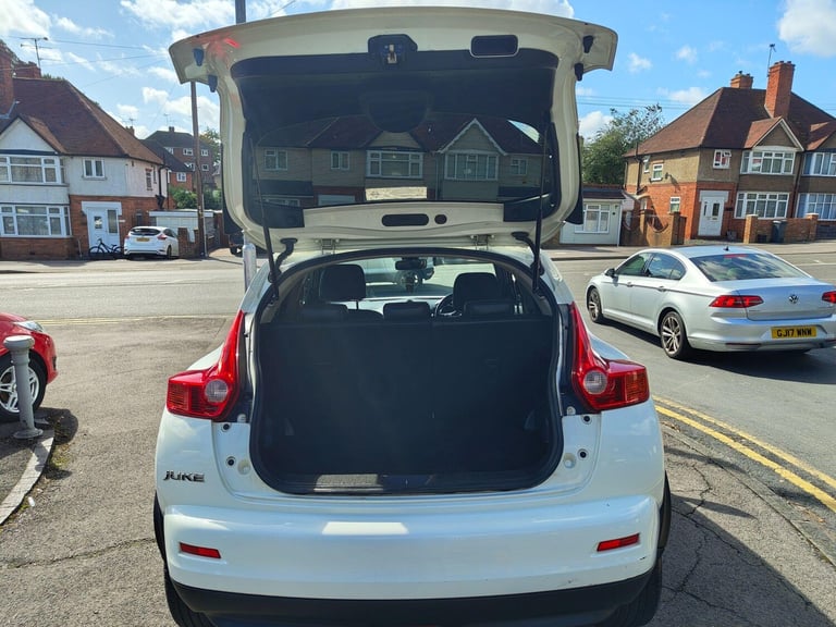 2012 Nissan Juke 1.6 Tekna CVT Euro 5 5dr HATCHBACK Petrol Automatic