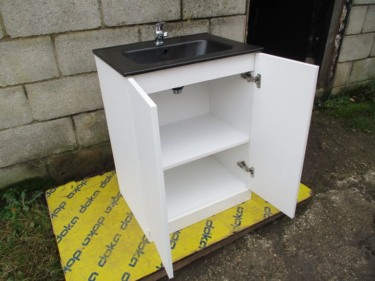 2 Door Floorstanding Vanity Unit Inc Sink, Tap & Waste