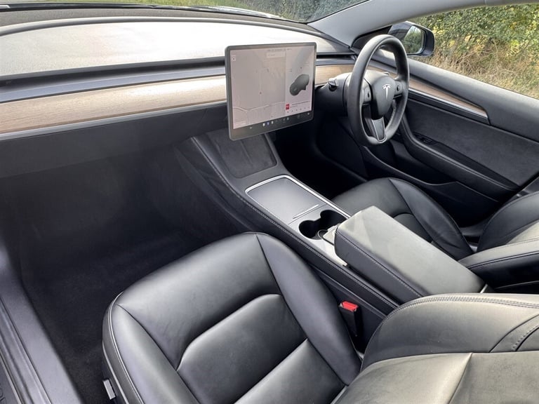 2022 Tesla Model 3 RWD 4dr Auto Saloon ELECTRIC Automatic