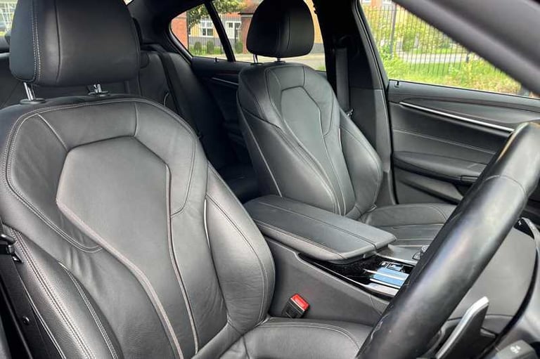 2021 BMW 5 Series 520d MHT M Sport 4dr Step Auto SALOON DIESEL Automatic