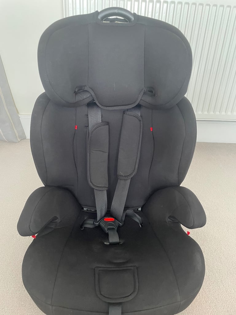image for Halfords Travel Car Seat