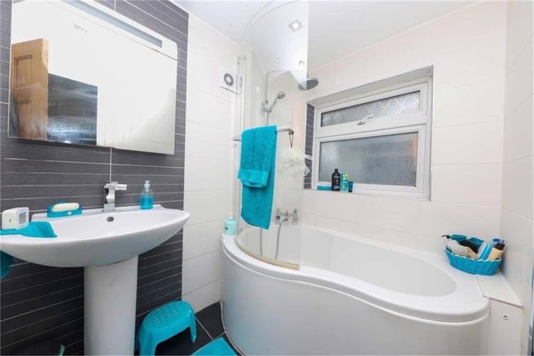 3 Bedroom Semi Detached House with On the Driveway Parking - Cullington Close, Kenton Harrow HA3 