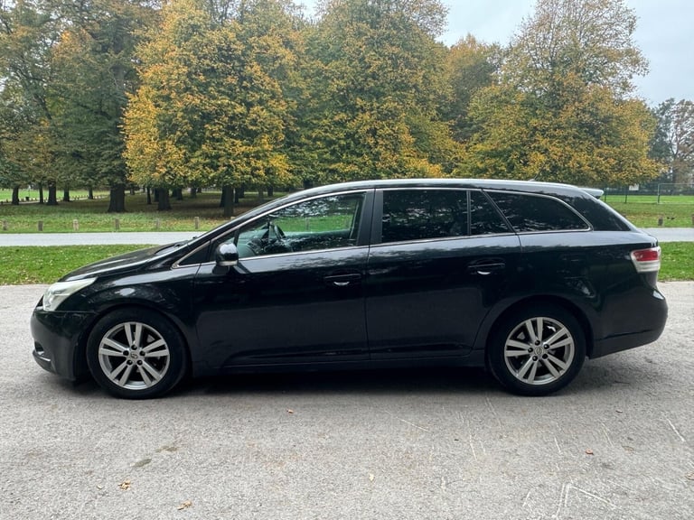 2010 Toyota Avensis 2.0 D-4D T4 Tourer Euro 5 5dr ESTATE Diesel Manual