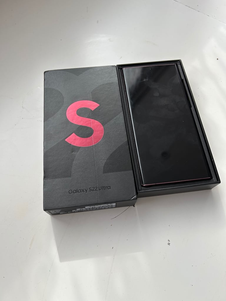Samsung galaxy s22 ultra 5g 128gb and 256gb 