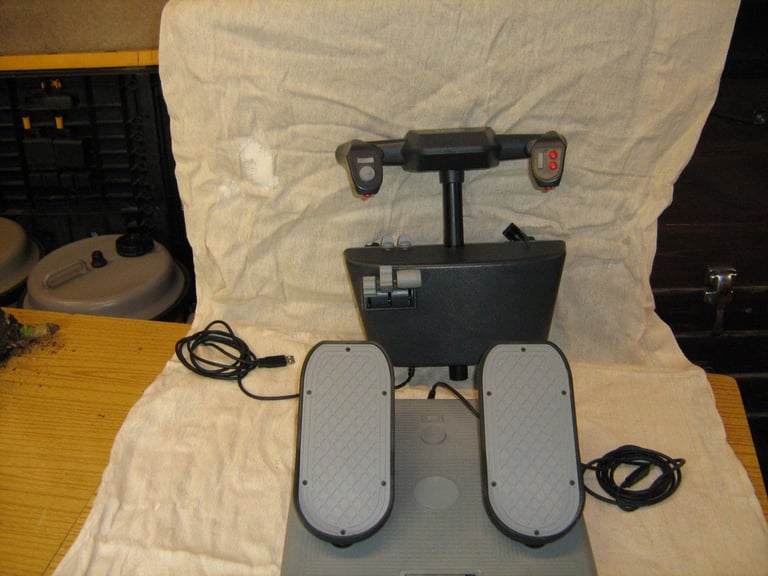 Flight Sim Yoke and Pro Pedals 