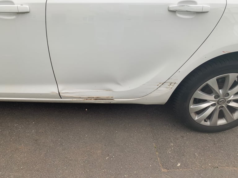 Vauxhall, ASTRA, Hatchback, 2012, Manual, 1686 (cc), 5 doors