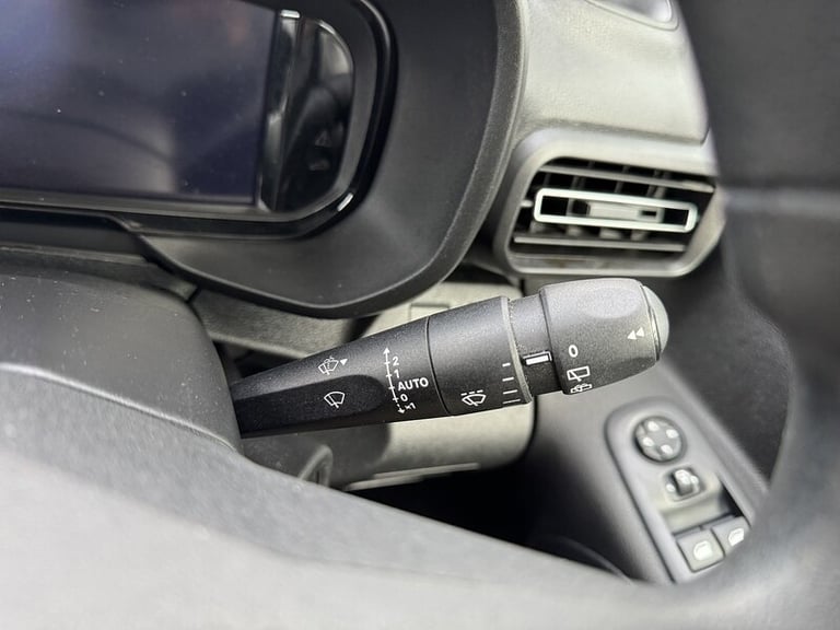 2024 Citroen Berlingo HDi 100ps 950 Driver XL LWB Euro 6 with Air Con, Rev Cam, Sat Nav, Cruise &...