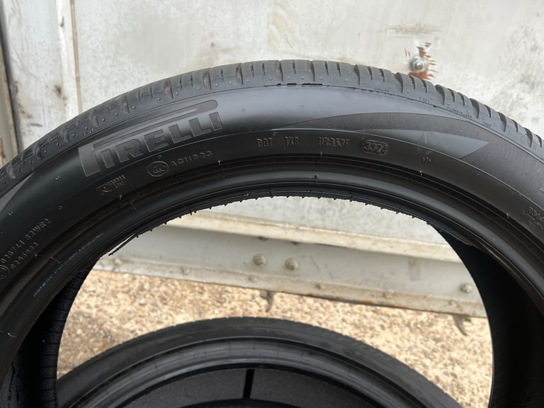 245 45 21 104W 4-5 MM JLR  PIRELLI SCORPION ZERO ALL SEASON M+S PNCS XL
