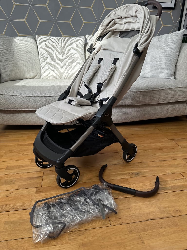 Silver Cross Clic Stroller with rain cover - Almond