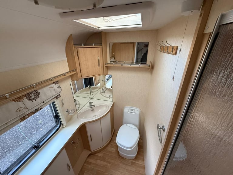 Coachman Amara 450/2 2008