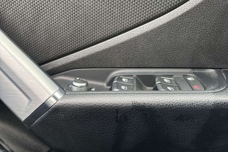 2022 Audi Q2 35 TFSI Black Edition 5dr S Tronic SUV Petrol Automatic