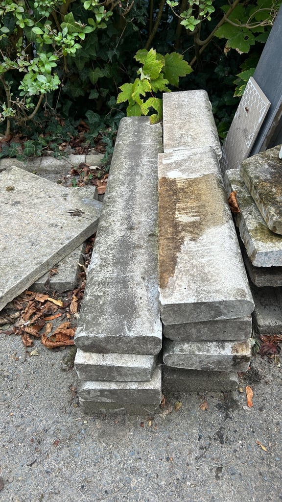 Paving slabs and edging - Free