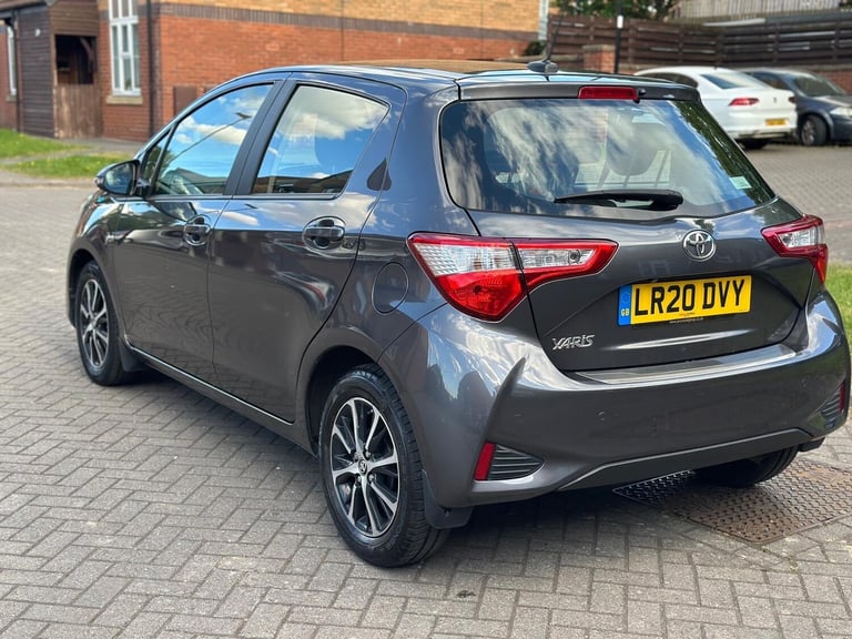 2020 Toyota Yaris 1.5 VVT-i Icon Tech 5dr CVT HATCHBACK Petrol Automatic