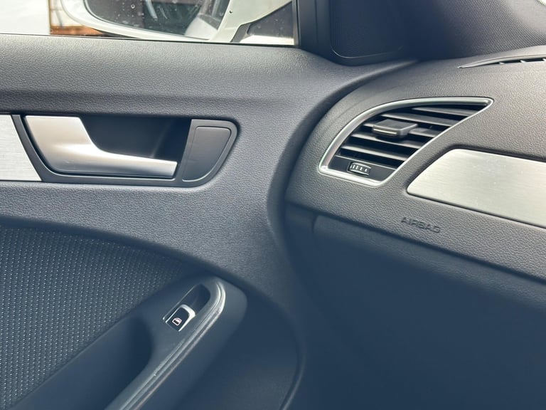 2015 Audi A4 1.8 TFSI S line Euro 6 (s/s) 4dr (Nav) SALOON Petrol Manual