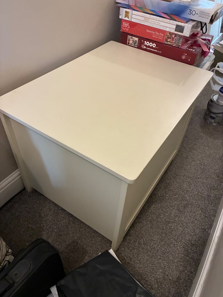 Mamas and papas Sienna cot set