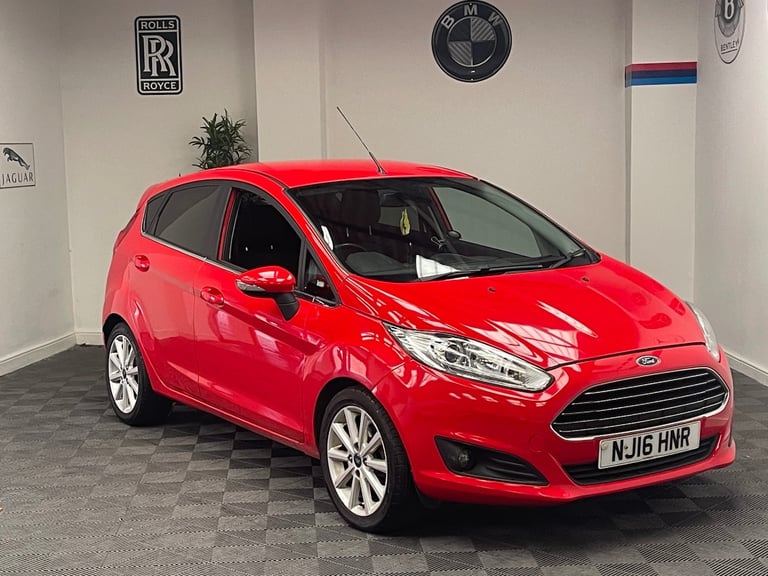 2016 Ford Fiesta 1.0 Titanium 5dr HATCHBACK Petrol Manual
