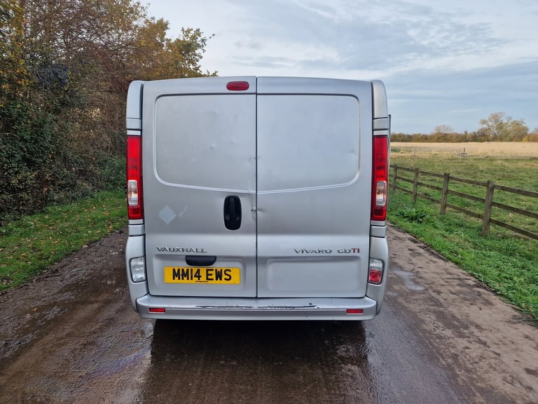 2014 Vauxhall Vivaro Silver  Drives Perfect  12mth MOT  SWB  Ready to Work