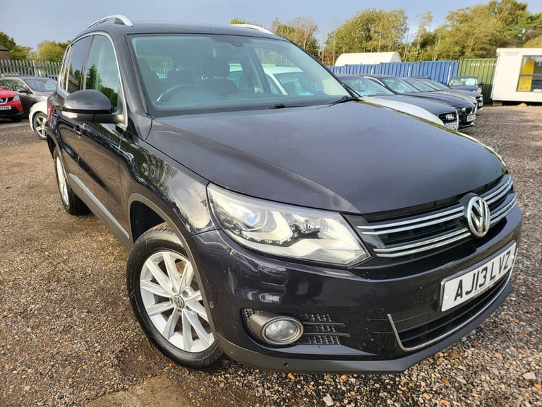 image for 2013 Volkswagen Tiguan 2.0 TDi BlueMotion Tech SE 5dr DSG ESTATE Diesel Automatic