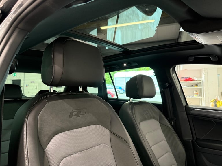 2020 Volkswagen Tiguan 2.0 TDI R-Line Tech SUV 5dr Diesel DSG Euro 6 (s/s) (150 ps) ESTATE Diesel...