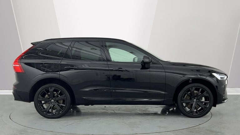 2024 Volvo XC60 2.0 T8 455 PHEV Ultra Black Ed 5dr AWD Geartronic ESTATE PETROL/ELECTRIC Automatic