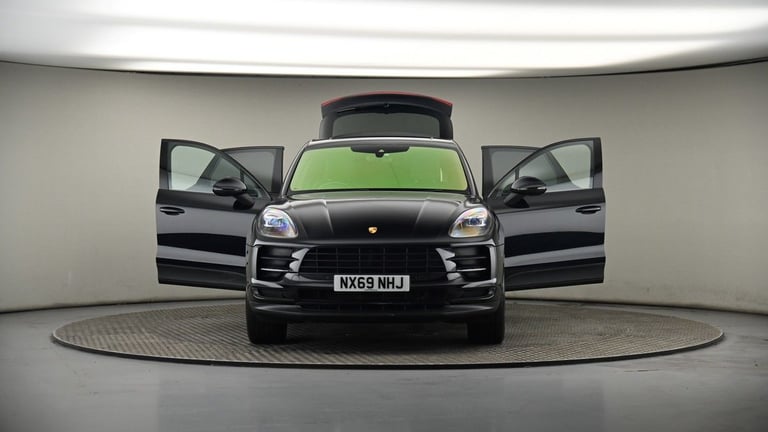 2019 Porsche Macan 2.0T SUV 5dr Petrol PDK 4WD Euro 6 (s/s) (245 ps) SUV Petrol Automatic