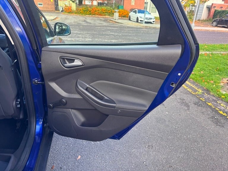 Ford Focus ZETEC TDCI