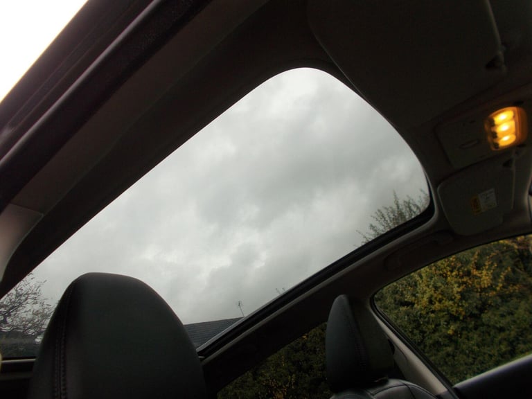 2017 Nissan Qashqai 1.5 dCi Tekna 2WD Euro 6 (s/s) 5dr HATCHBACK Diesel Manual