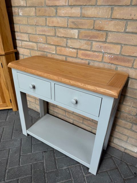 BRAND NEW EX-DISPLAY OAK FURNITURE - CLOSING DOWN SALE 