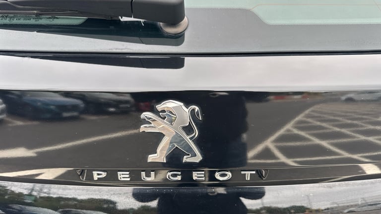2022 Peugeot 3008 1.5 BlueHDi Active Premium Euro 6 (s/s) 5dr SUV Diesel Manual