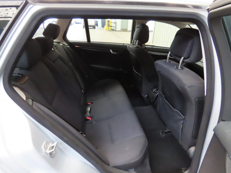 2010 Mercedes-Benz C Class 1.8 C180 BlueEfficiency Executive SE Estate 5dr