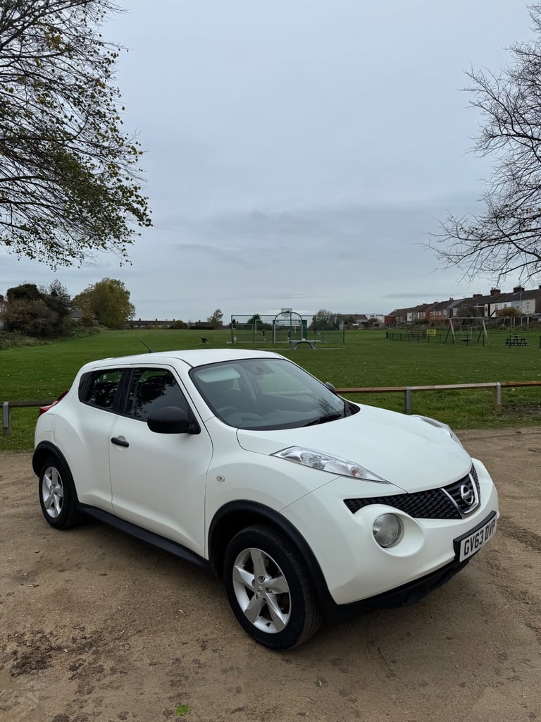 Nissan, JUKE, Hatchback, 2014, Manual, 1461 (cc), 5 doors