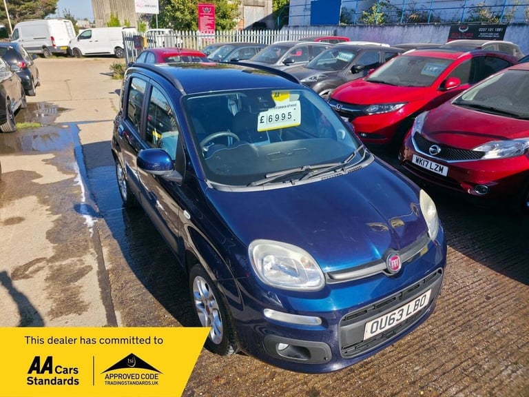 FIAT PANDA 0.9 TwinAir Lounge Dualogic Euro 5 (s/s) 5dr 2013