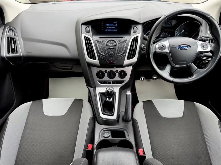 2013 Ford Focus 1.0T EcoBoost Zetec S Hatchback 5dr Petrol Manual Euro 5 (s/s) (125 ps) Hatchback...