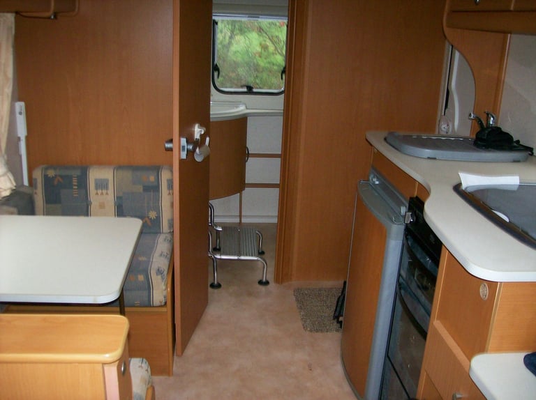 bailey ranger 4 berth end wash/room very lightweight van in immaculate condition