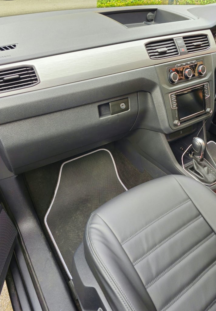 Volkswagen, CADDY MAXI LIFE, MPV, 2020, Automatic, 1968 (cc), 5 doors
