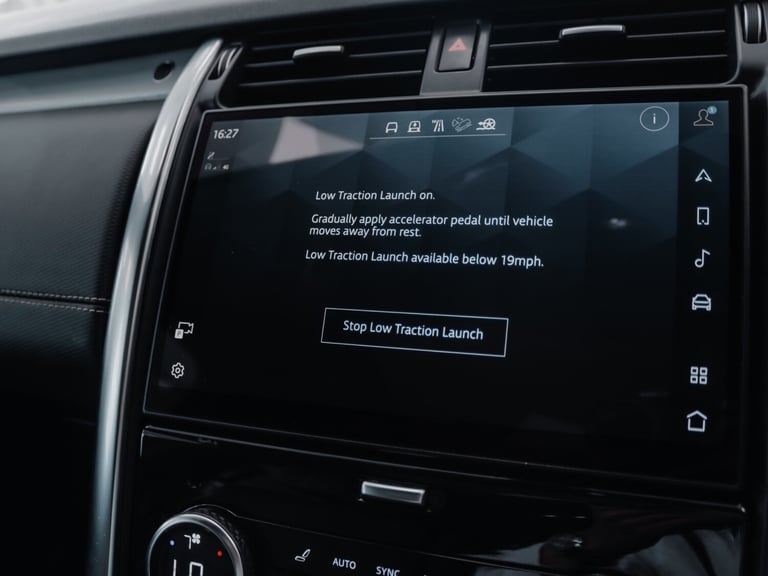 2021 Land Rover Discovery 3.0 D300 R-Dynamic HSE 5dr Auto ESTATE DIESEL Automatic