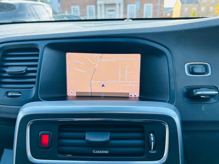 2017 Volvo V60 2.0 D4 SE Lux Nav Auto Euro 6 (s/s) 5dr ESTATE Diesel Automatic