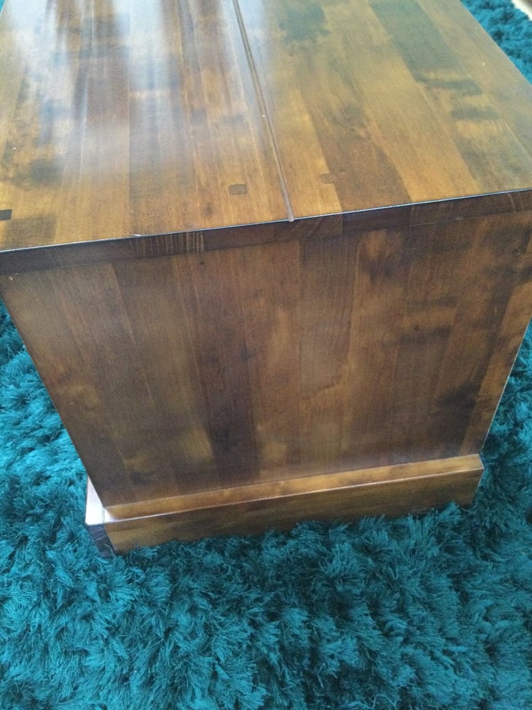 LAURA ASHLEY TV UNIT