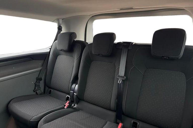 2025 Ford Tourneo Custom 2.5 PHEV 232ps H1 Zetec 8 seater Auto MPV PETROL/ELECTRIC Automatic